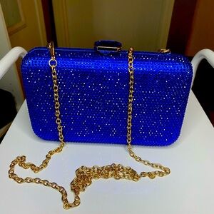 Blue diamond studded classy 💙 clutch purse